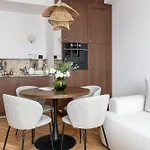 Rentplanet - Apartament Wilcza